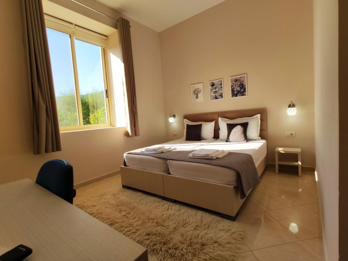 Olive B&B Berati Exterior foto